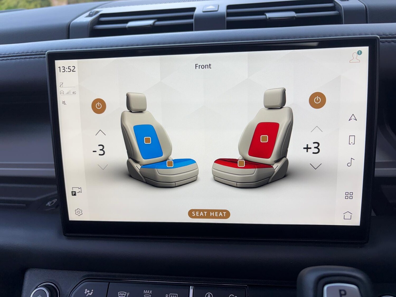 Used Land Rover Defender 2024 for sale - 77137045: Photo 35