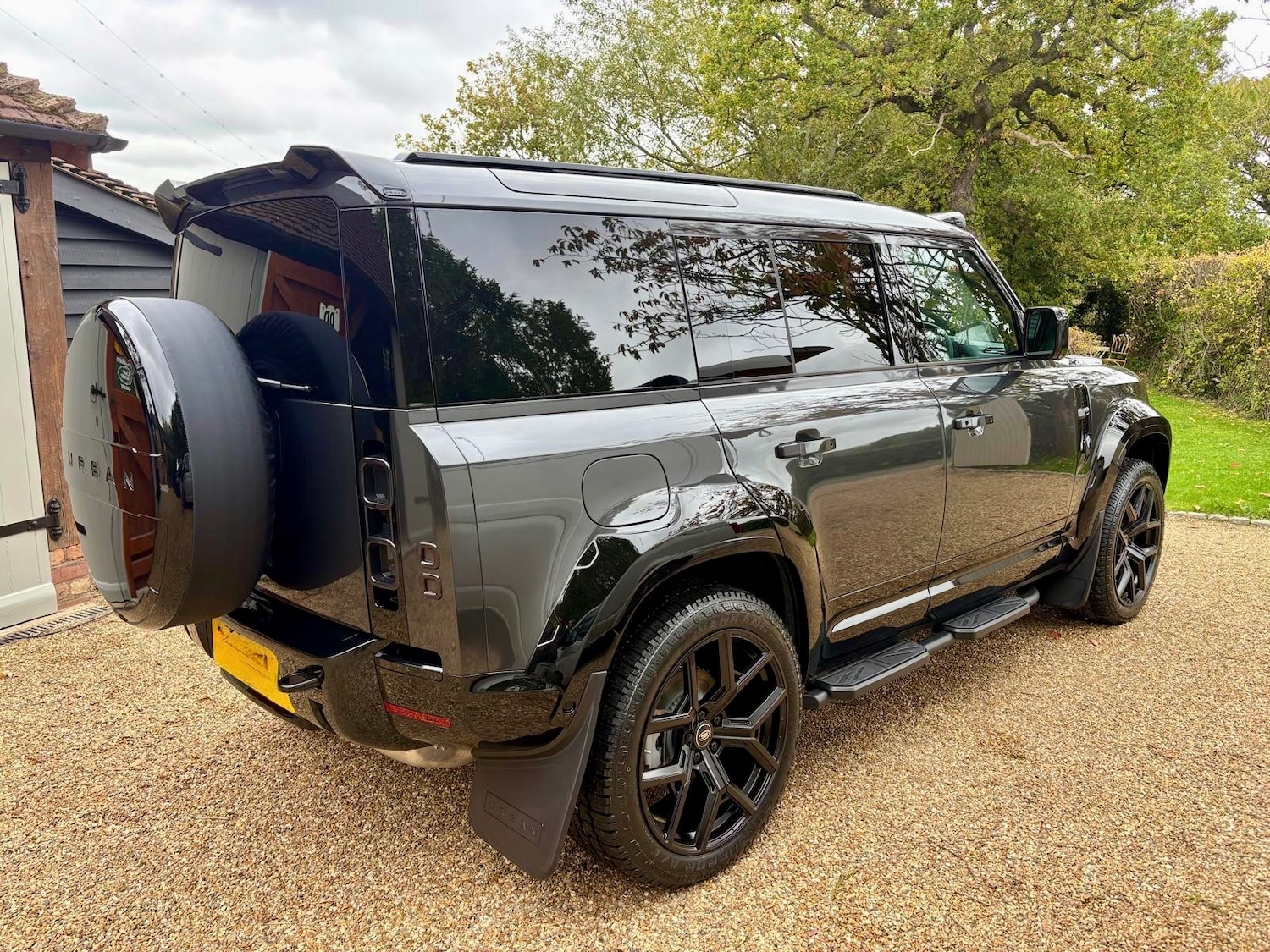 Used Land Rover Defender 2024 for sale - 77137045: Photo 5