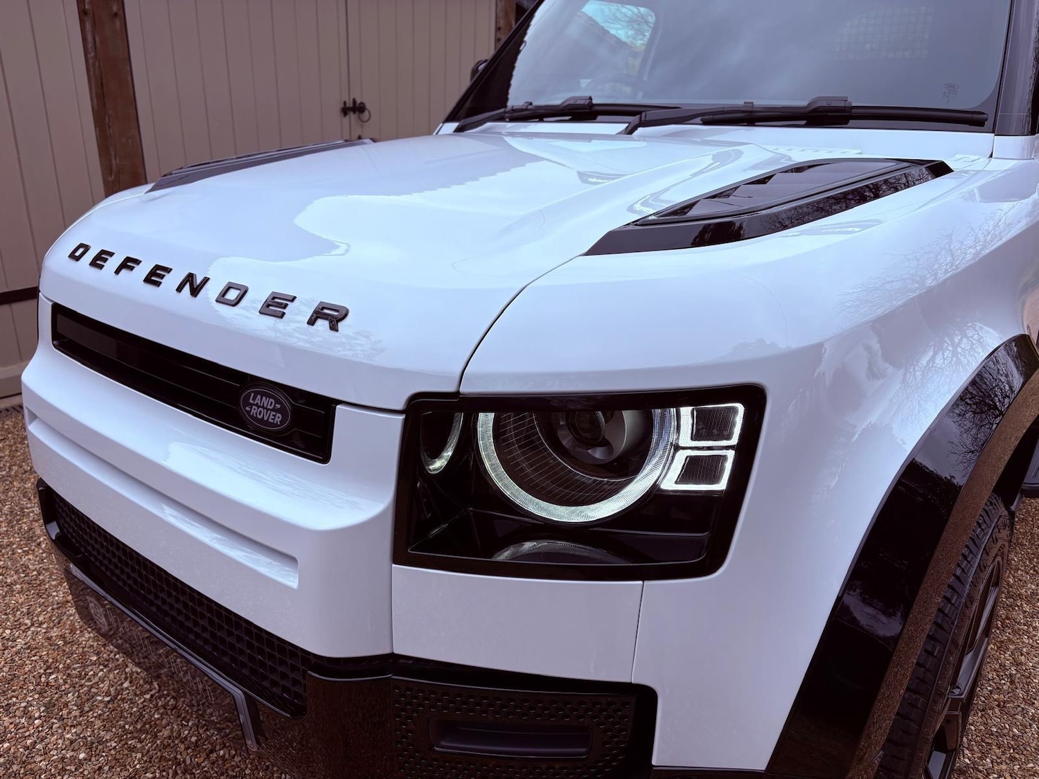 Used Land Rover Defender 2024 for sale - 76476731: Photo 11