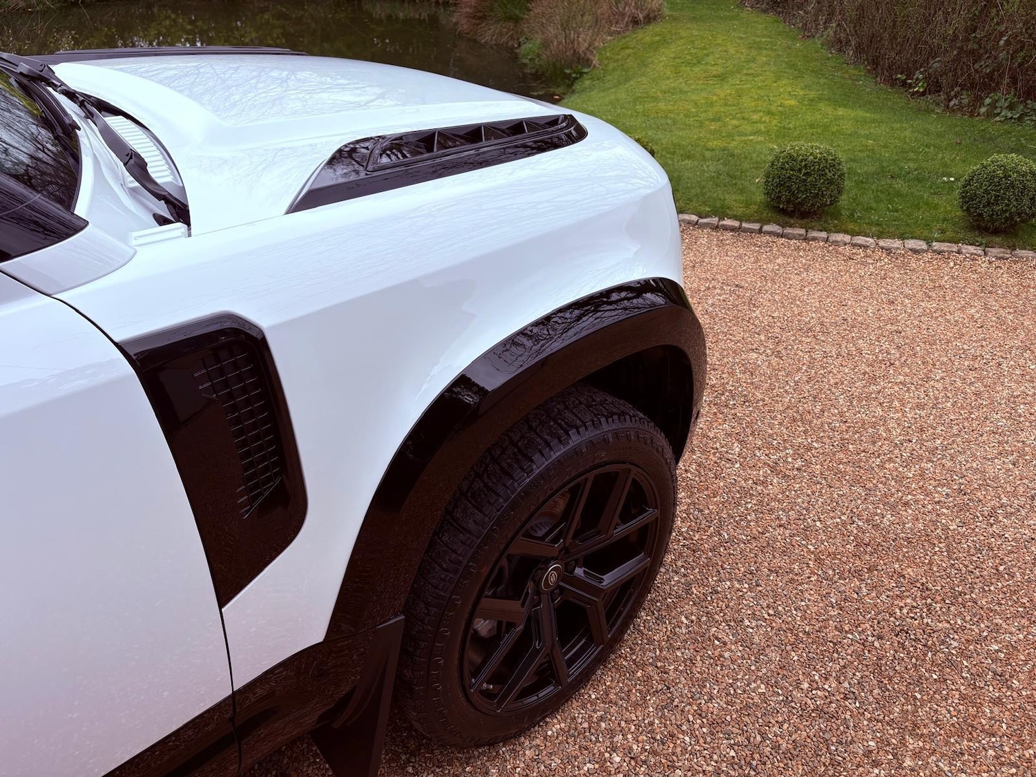 Used Land Rover Defender 2024 for sale - 76476731: Photo 8