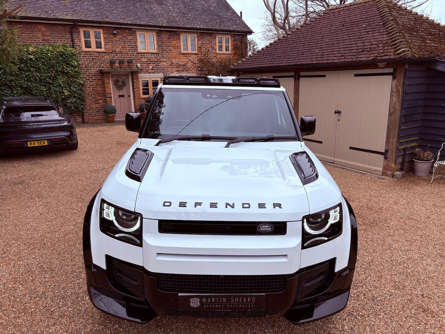 Used Land Rover Defender 2024 for sale - 76476731: Photo 9