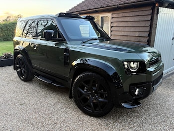 Used Land Rover Defender 2026 for sale - 78459620: Photo