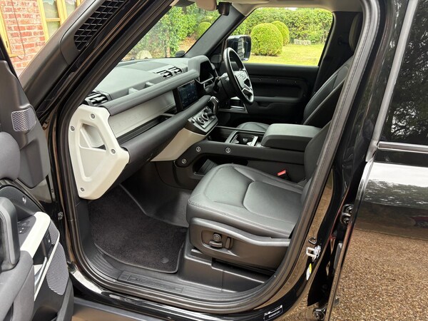 Used Land Rover Defender 2022 for sale - 75714107: Photo 19