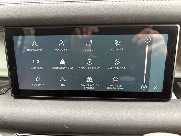 Used Land Rover Defender 2022 for sale - 75714107: Photo 24