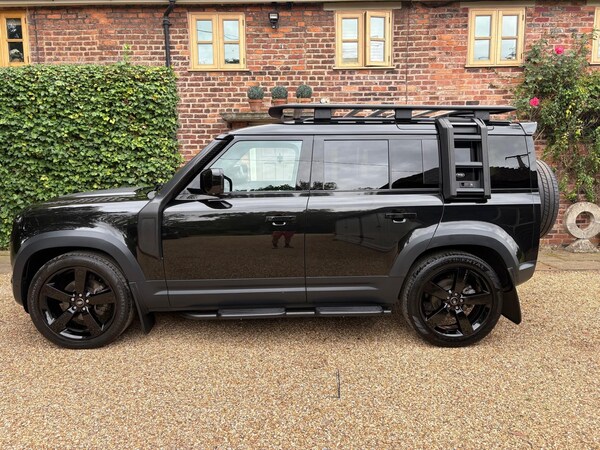 Used Land Rover Defender 2022 for sale - 75714107: Photo 9