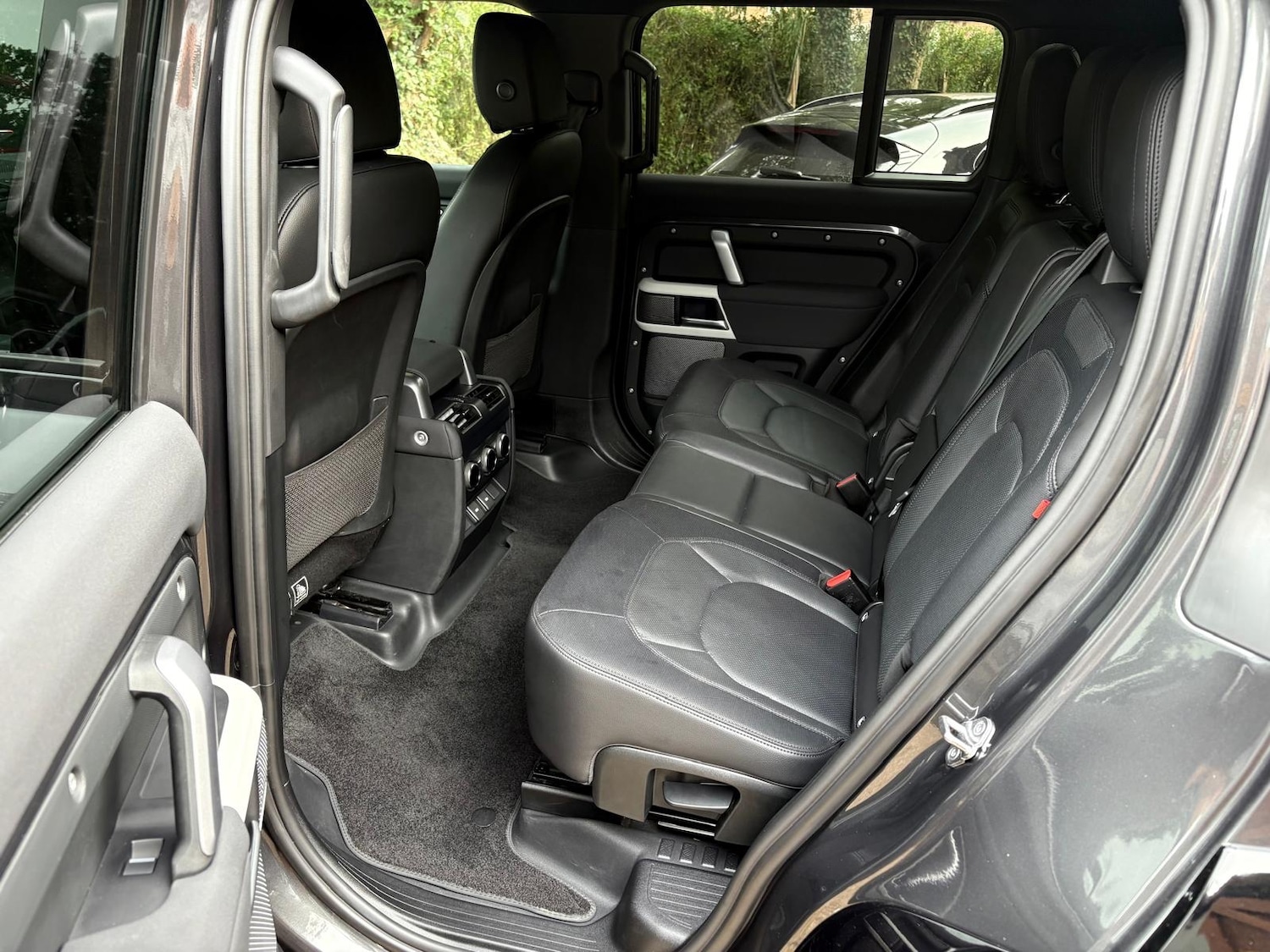 Vehicle 28