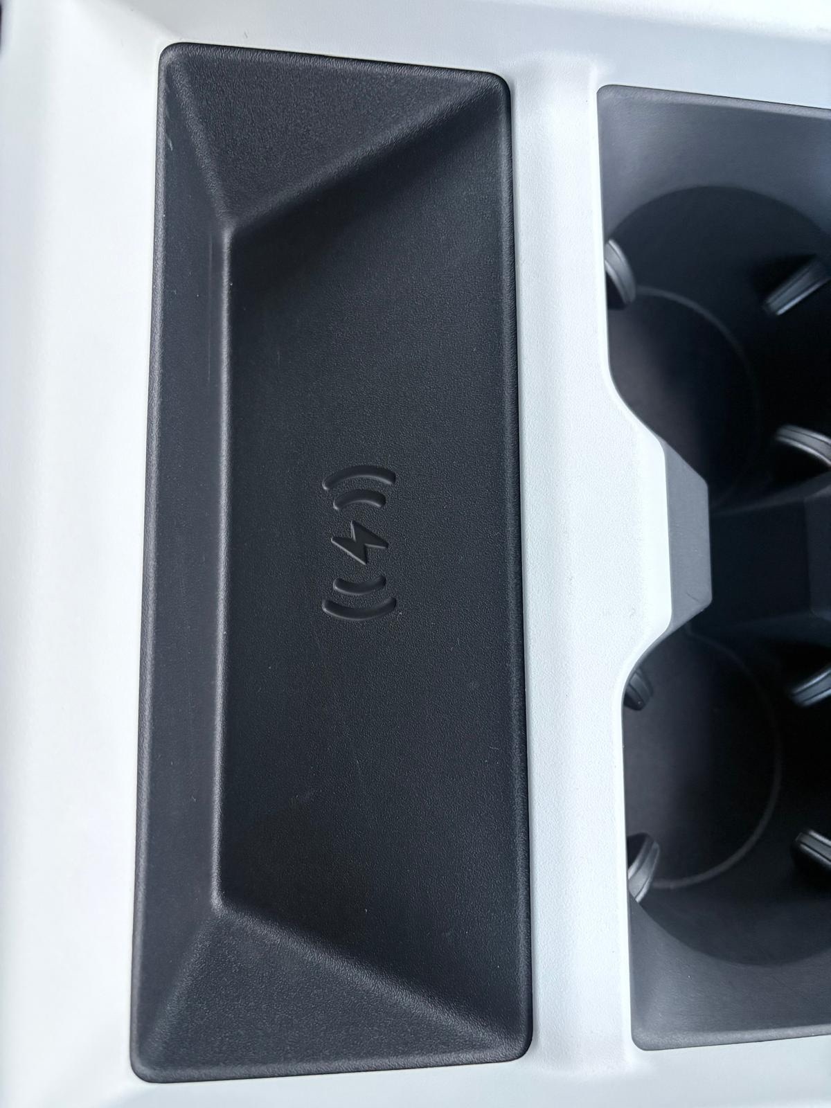 Used Land Rover Defender 2025 for sale - 76330713: Photo 18