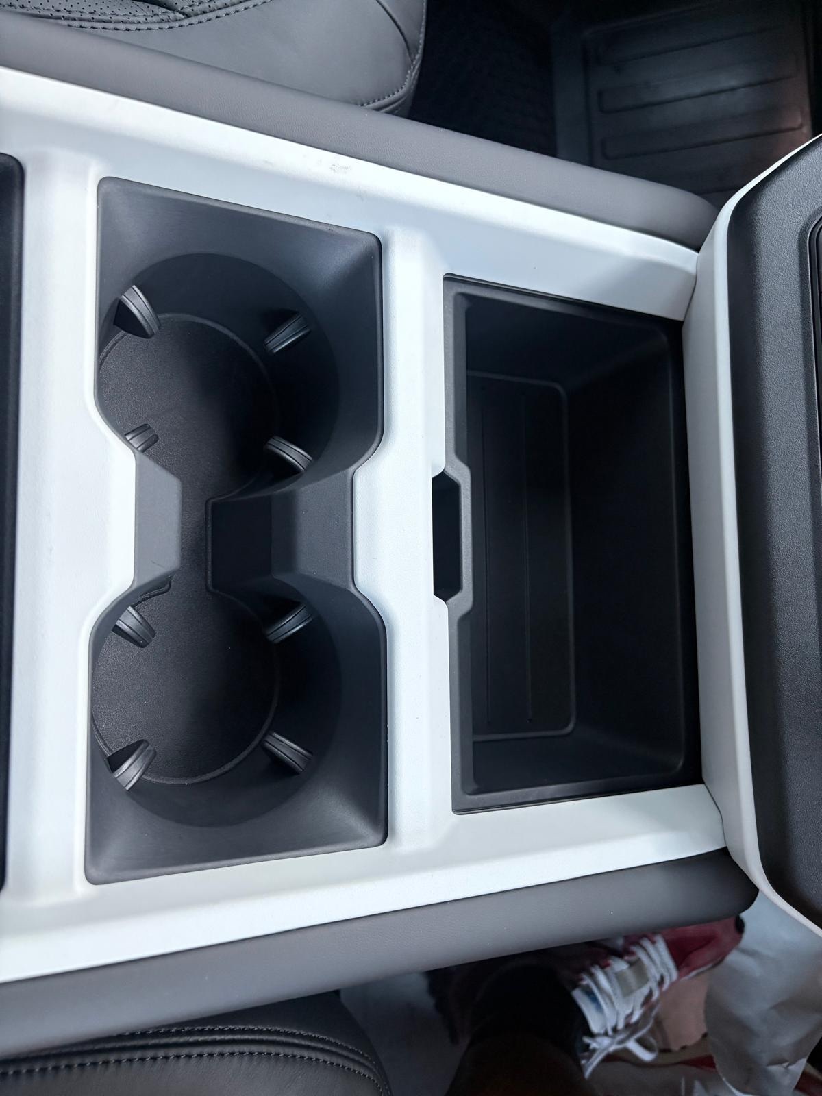 Used Land Rover Defender 2025 for sale - 76330713: Photo 25