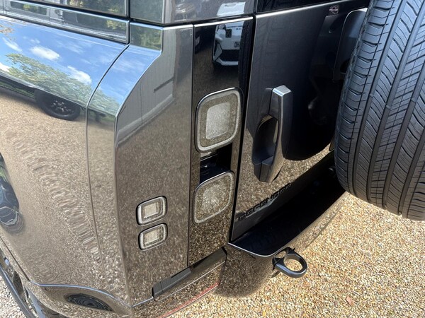 Used Land Rover Defender 2025 for sale - 76118120: Photo 12