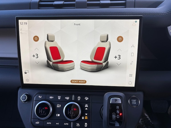 Used Land Rover Defender 2025 for sale - 76118120: Photo 26