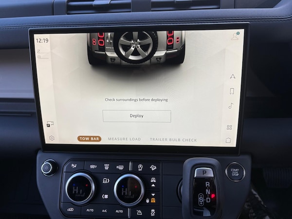 Used Land Rover Defender 2025 for sale - 76118120: Photo 29