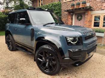 Used Land Rover Defender 2025 for sale - 75261186: Photo