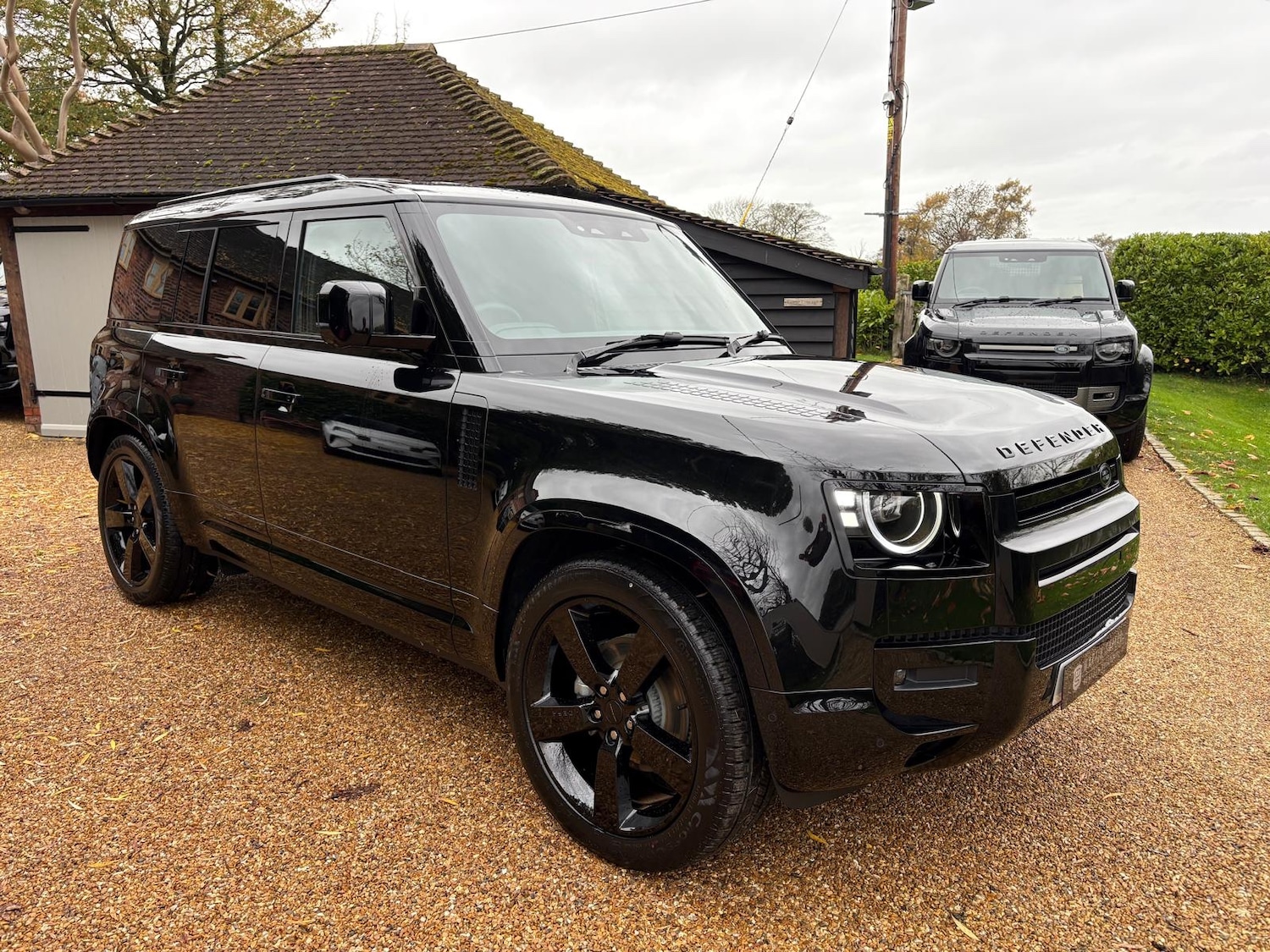 Used Land Rover Defender 2025 for sale - 76555121: Photo 1