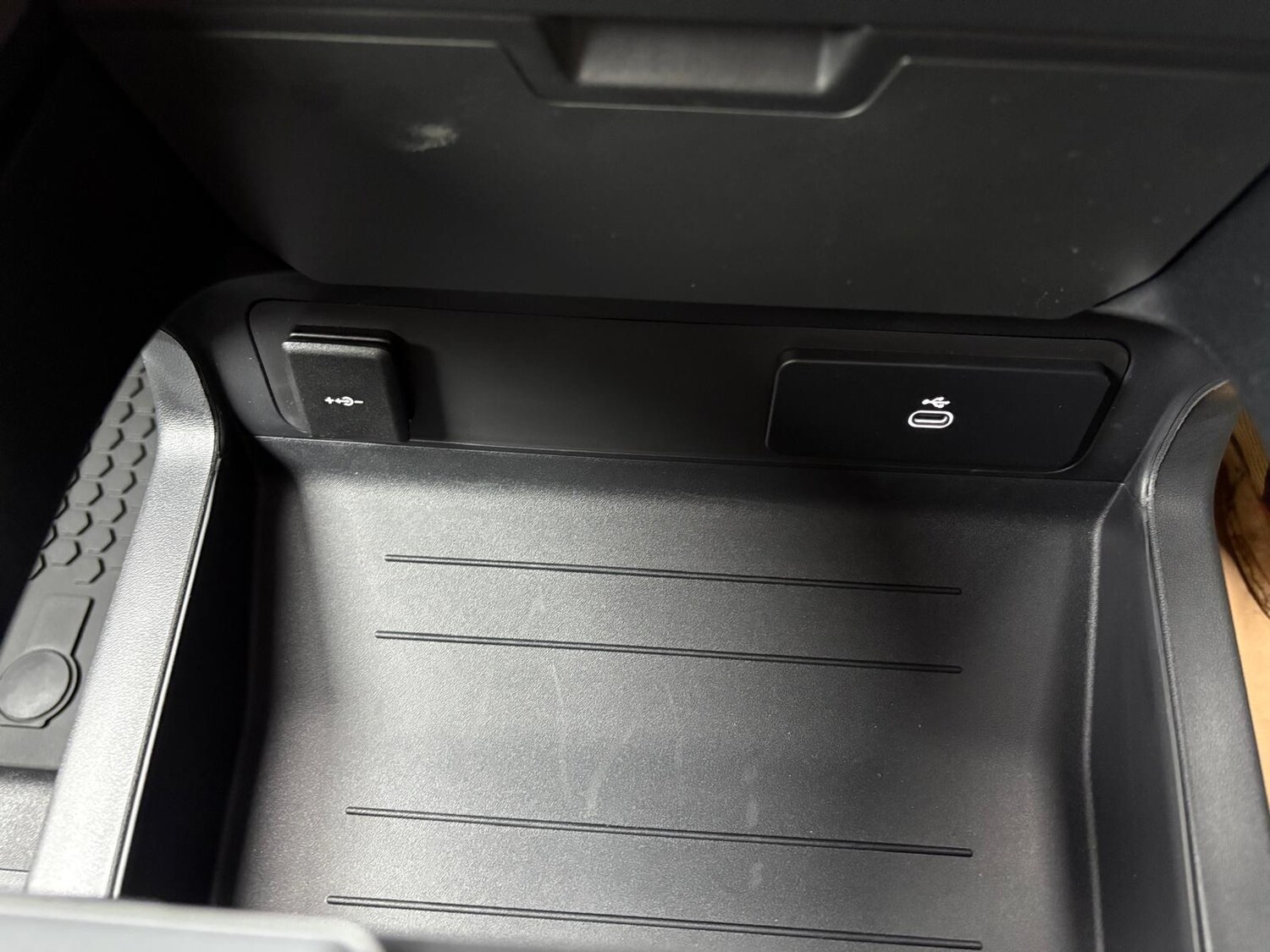 Used Land Rover Defender 2025 for sale - 76555121: Photo 21