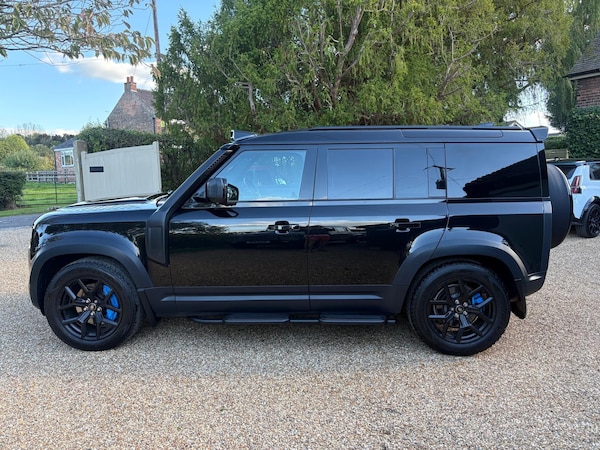 Used Land Rover Defender 2021 for sale - 76036329: Photo 6