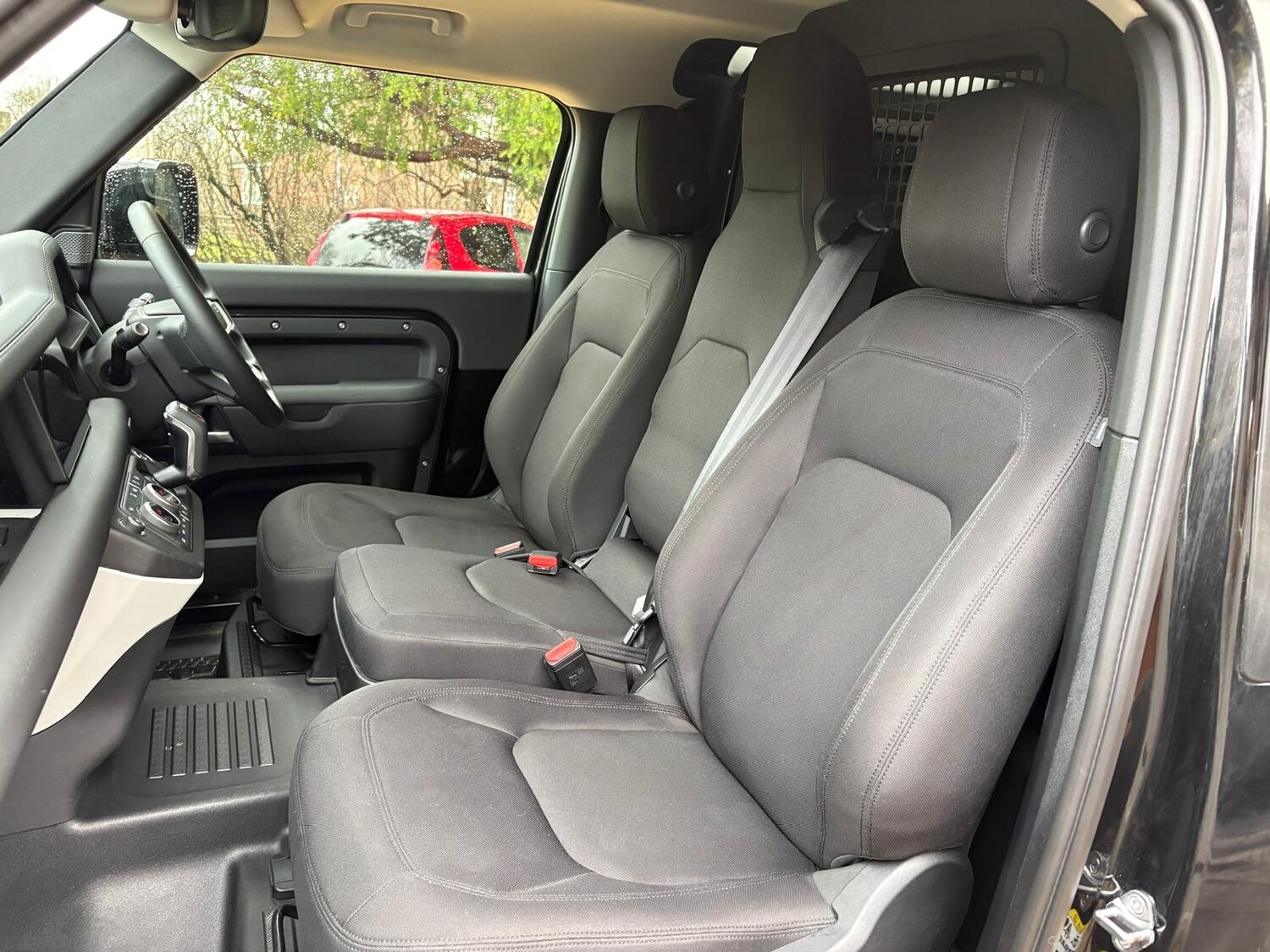 Used Land Rover Defender 2024 for sale - 77245875: Photo 19