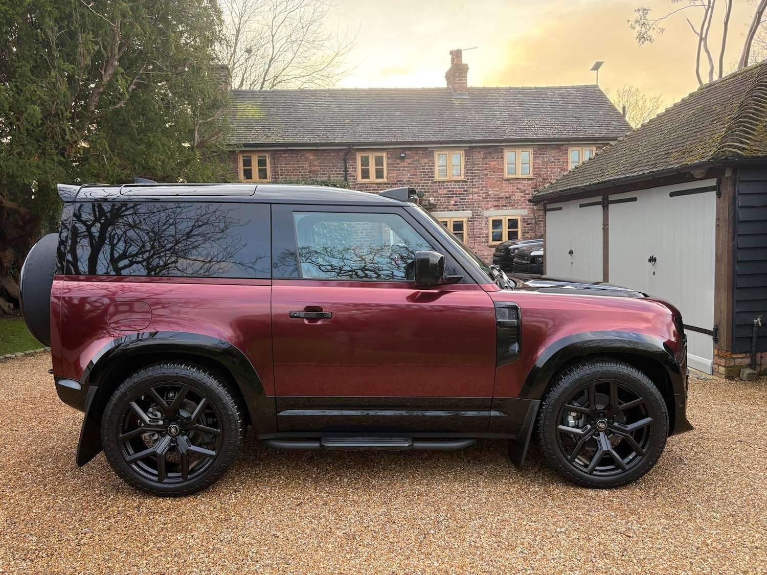 Used Land Rover Defender 2024 for sale - 77245875: Photo 6