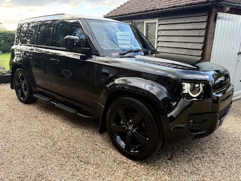 Used Land Rover Defender 2024 for sale - 78873763: Photo