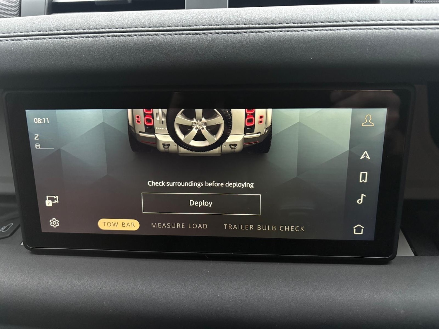 Used Land Rover Defender 2023 for sale - 76252775: Photo 24