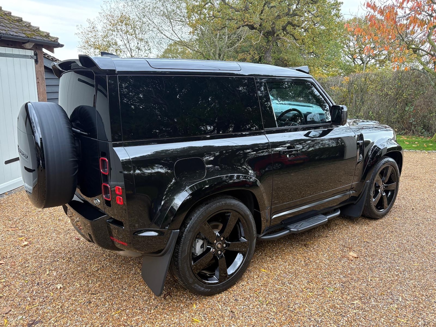 Used Land Rover Defender 2023 for sale - 76252775: Photo 7