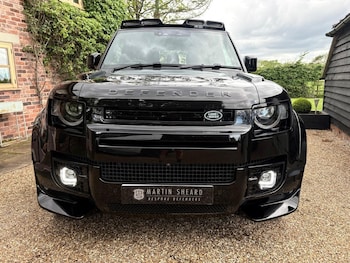 Used Land Rover Defender 2024 for sale - 78628894: Photo