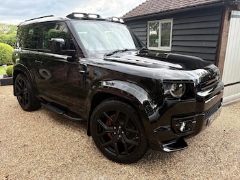 Used Land Rover Defender 2024 for sale - 78628894: Photo