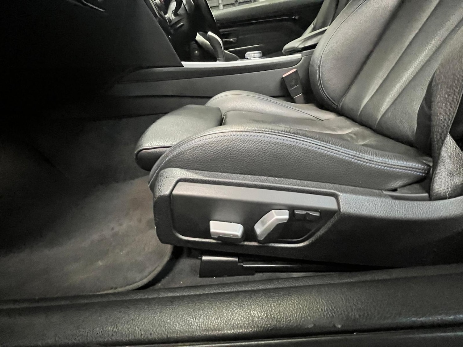 Used BMW 4 Series 2016 for sale - 77124238: Photo 42