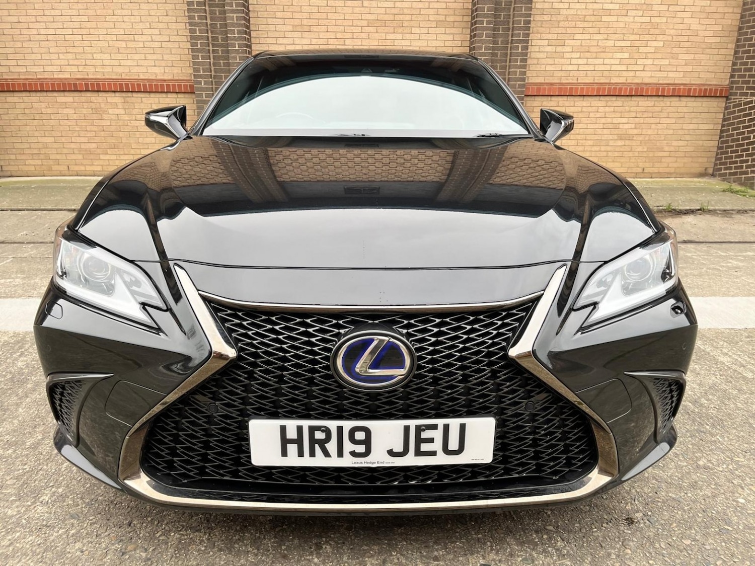 Used Lexus ES 2019 for sale - 77065624: Photo 5