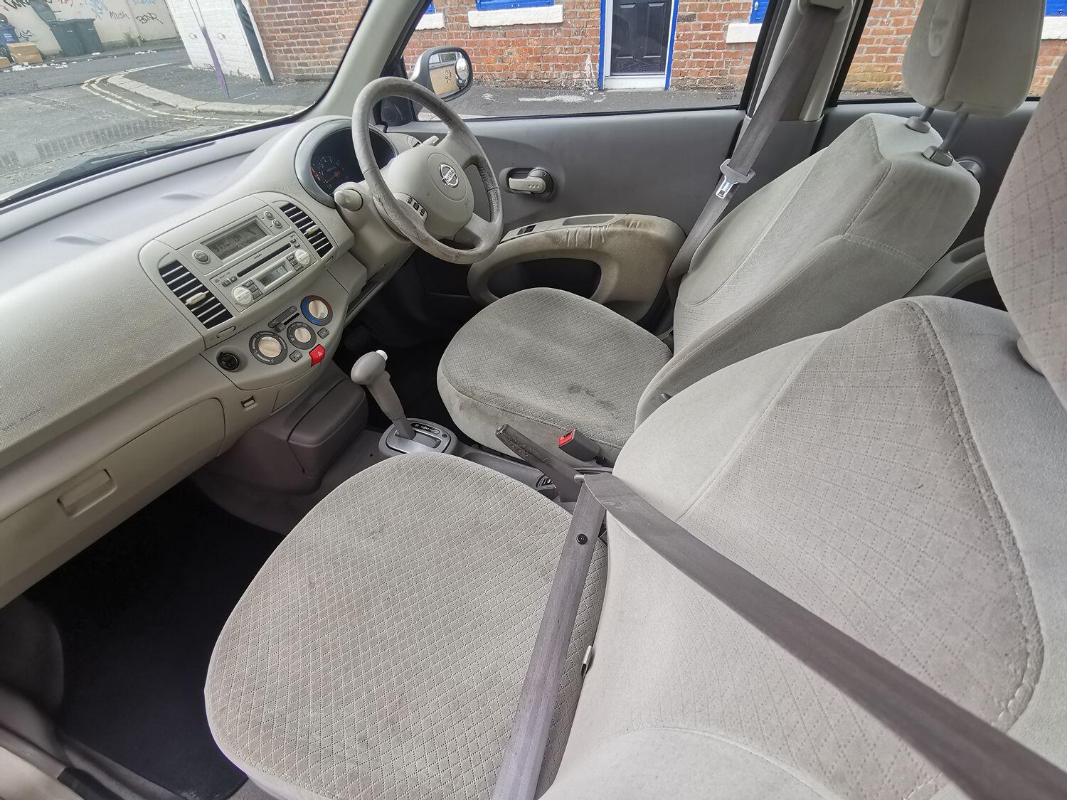 Vehicle 29