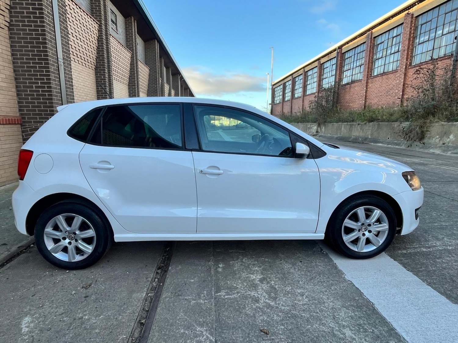 Used Volkswagen Polo 2013 for sale - 77089837: Photo 5