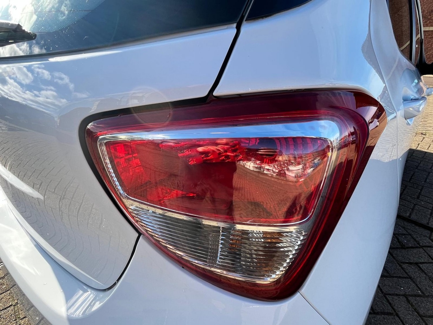 Used Hyundai i10 2016 for sale - 76769283: Photo 8