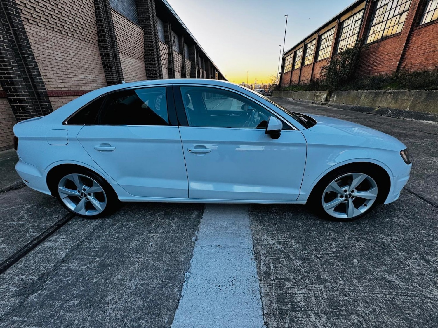 Used Audi A3 2015 for sale - 77991684: Photo 5