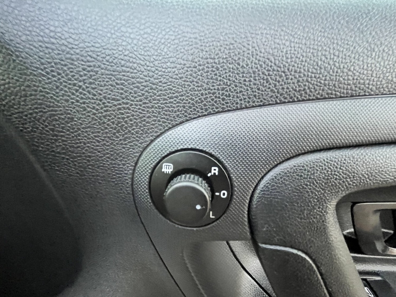 Used Skoda Fabia 2012 for sale - 76605946: Photo 32