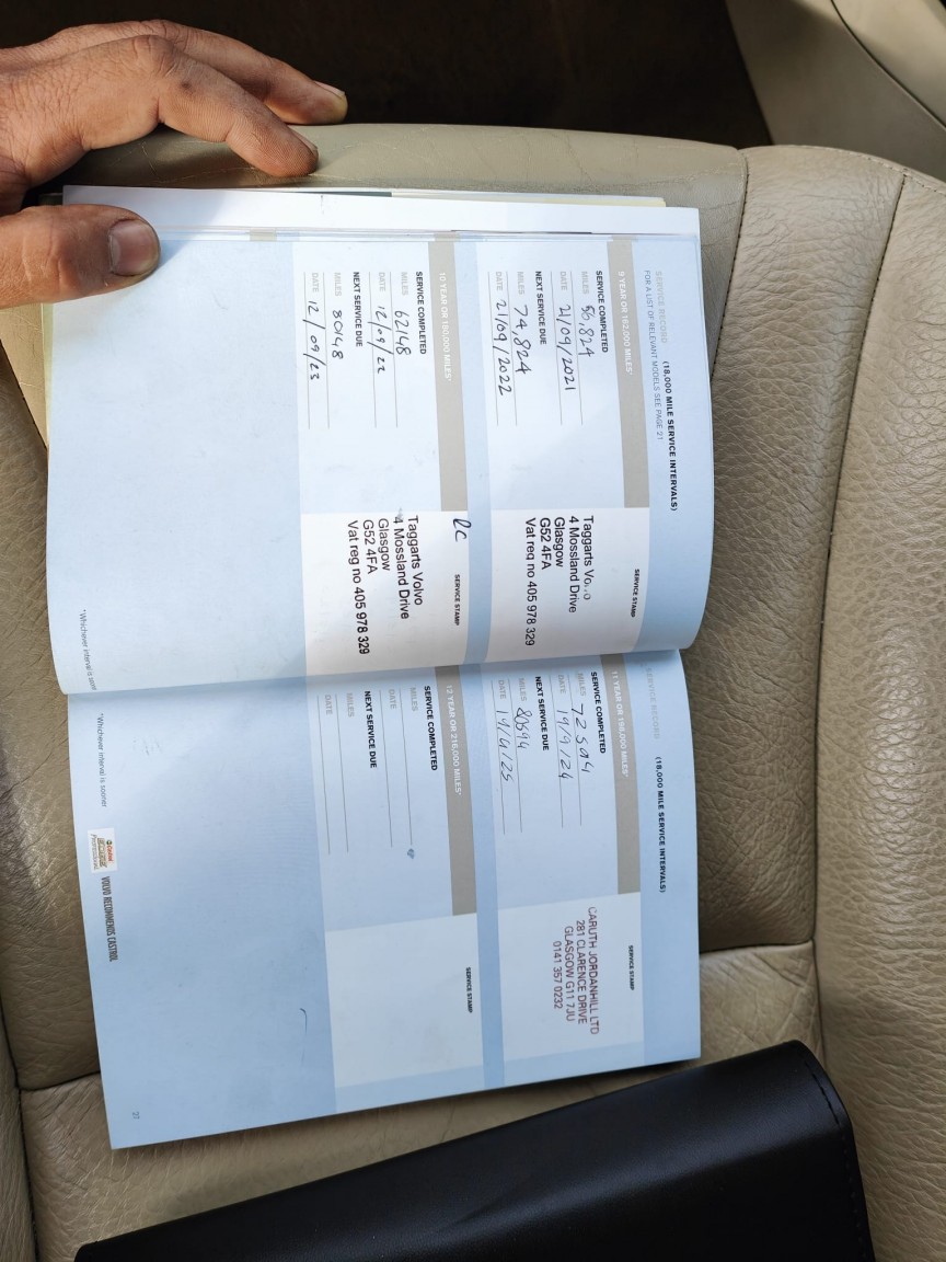 Used Volvo V60 2012 for sale - 76439929: Photo 11