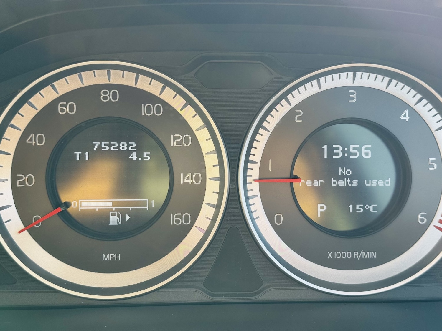 Used Volvo V60 2012 for sale - 76439929: Photo 19