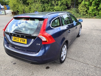 Used Volvo V60 2012 for sale - 76439929: Photo