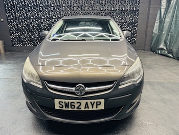Used Vauxhall Astra 2012 for sale - 79605097: Photo
