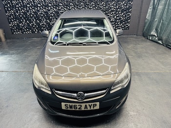 Used Vauxhall Astra 2012 for sale - 79605097: Photo