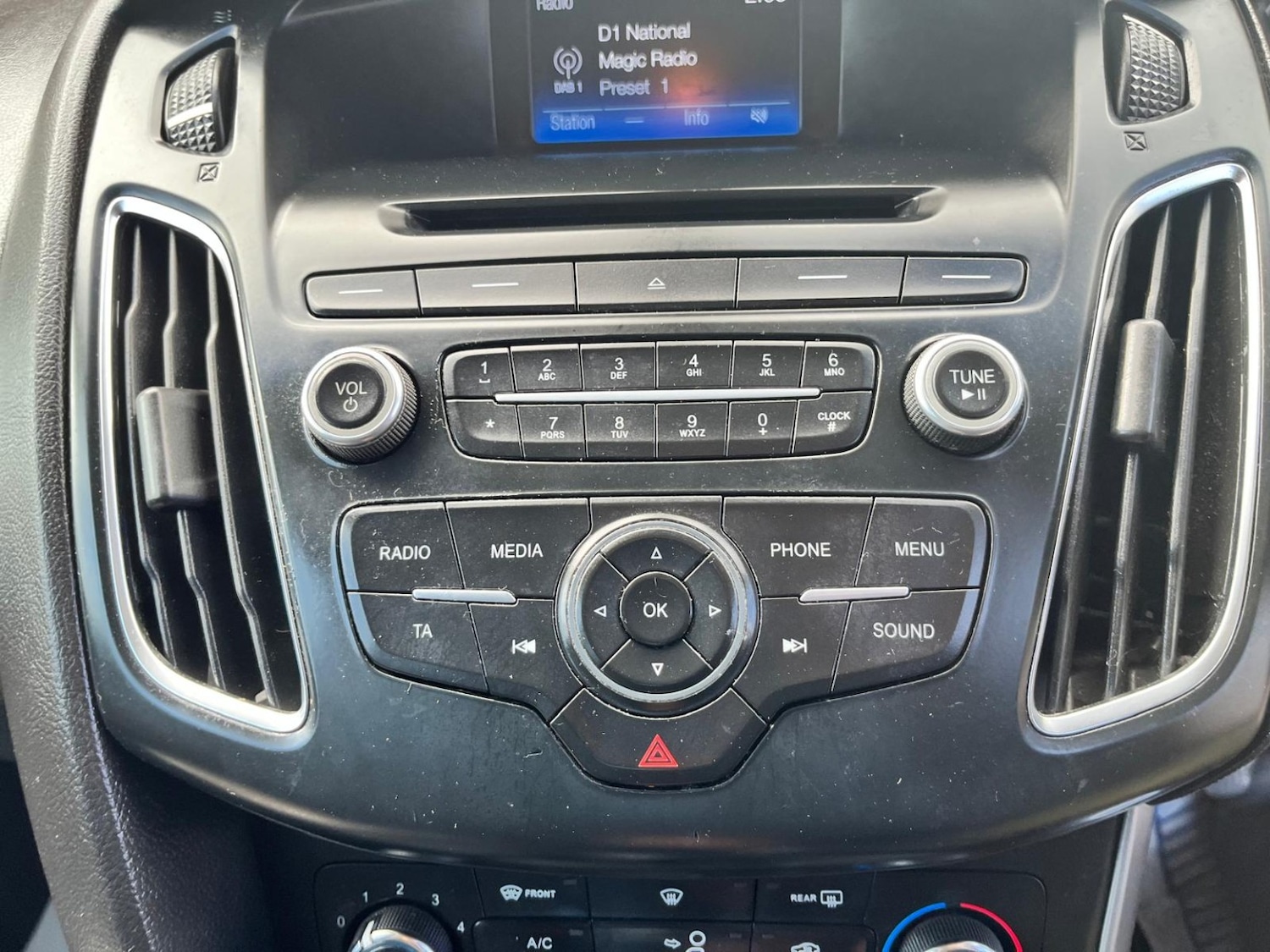 Used Ford Focus 2015 for sale - 78070372: Photo 35