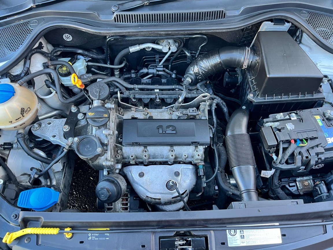 Used Volkswagen Polo 2011 for sale - 77065710: Photo 6