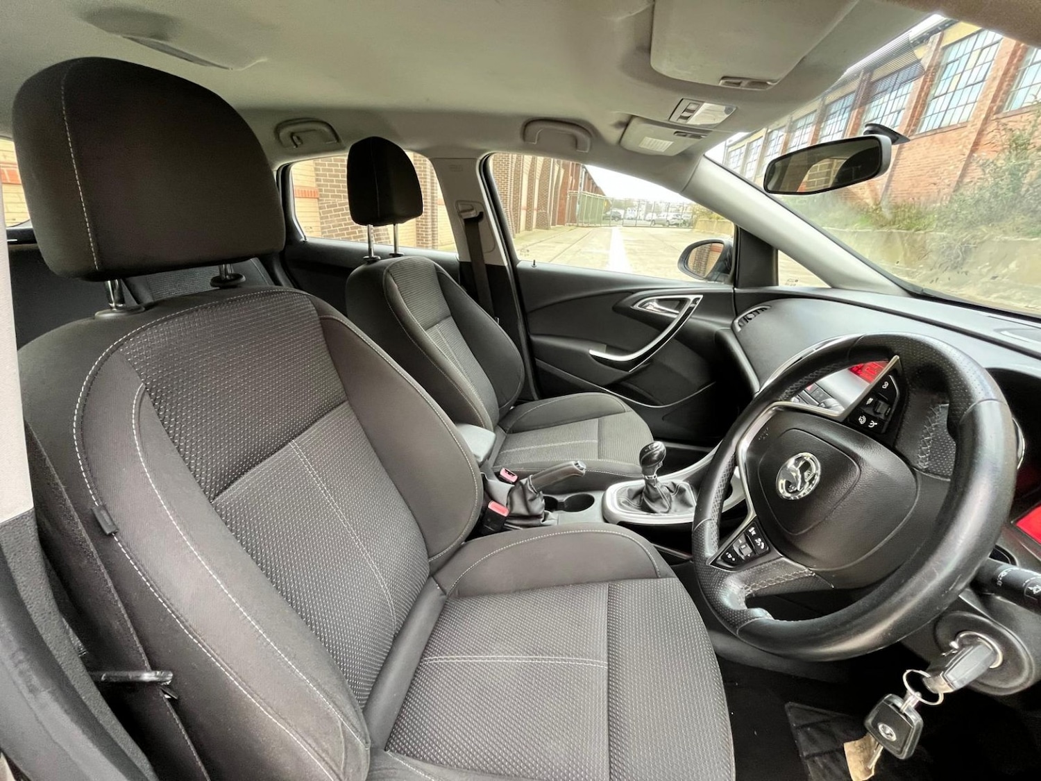 Used Vauxhall Astra 2013 for sale - 77836929: Photo 29