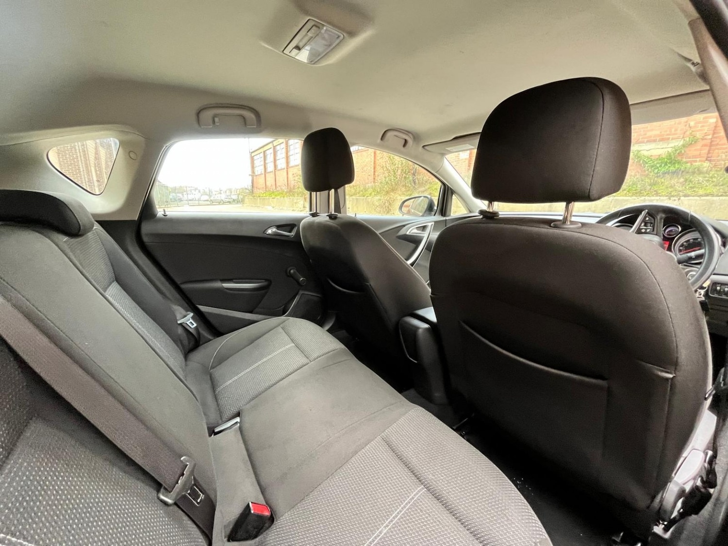 Used Vauxhall Astra 2013 for sale - 77836929: Photo 33