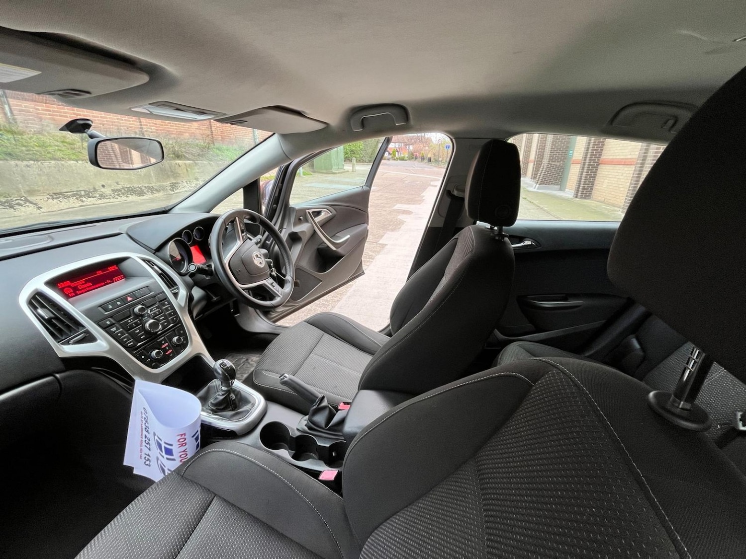 Used Vauxhall Astra 2013 for sale - 77836929: Photo 40