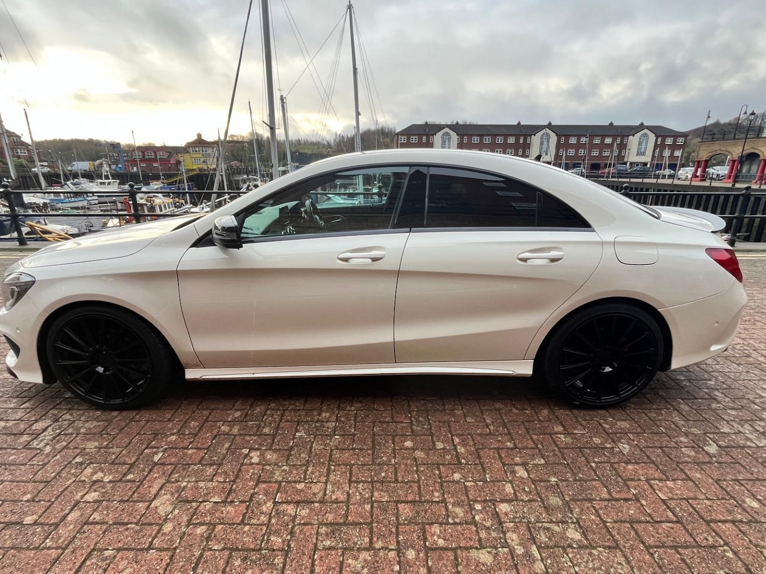 Used Mercedes-Benz CLA 2015 for sale - 76884926: Photo 14