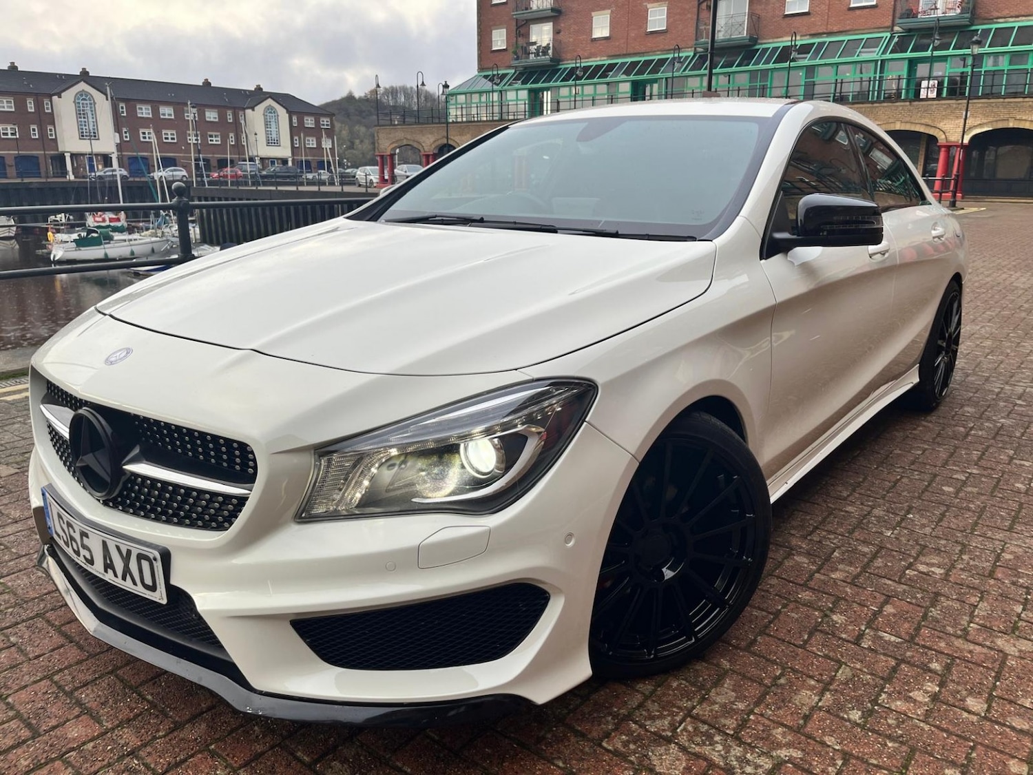 Used Mercedes-Benz CLA 2015 for sale - 76884926: Photo 2