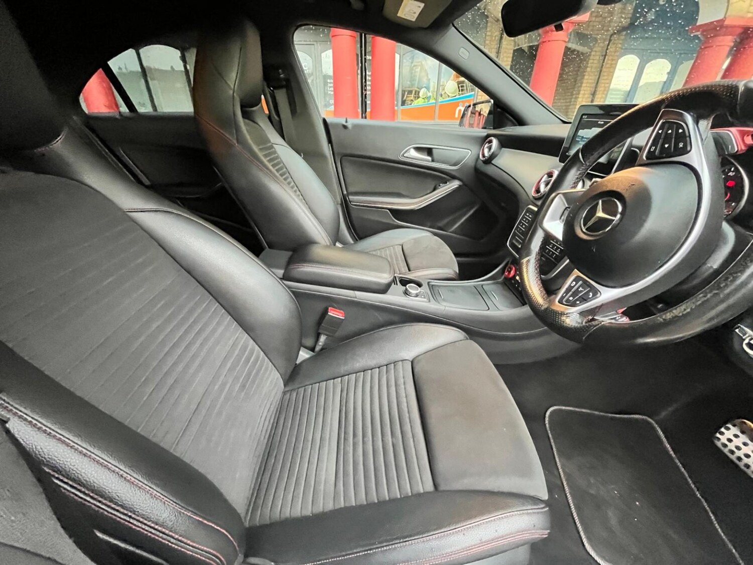 Used Mercedes-Benz CLA 2015 for sale - 76884926: Photo 32