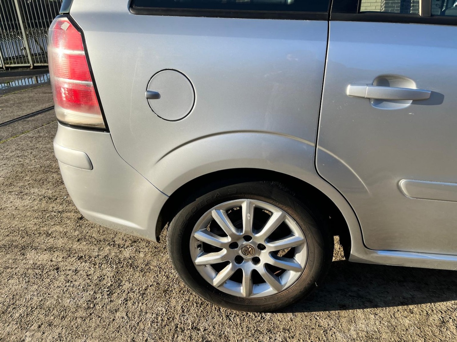 Used Vauxhall Zafira 2006 for sale - 76785137: Photo 13