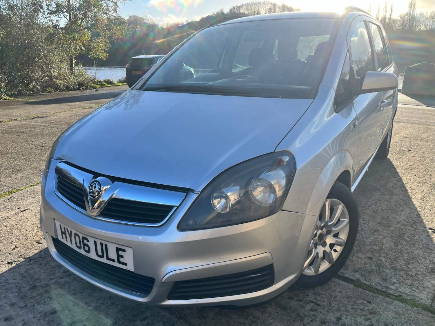 Used Vauxhall Zafira 2006 for sale - 76785137: Photo 2