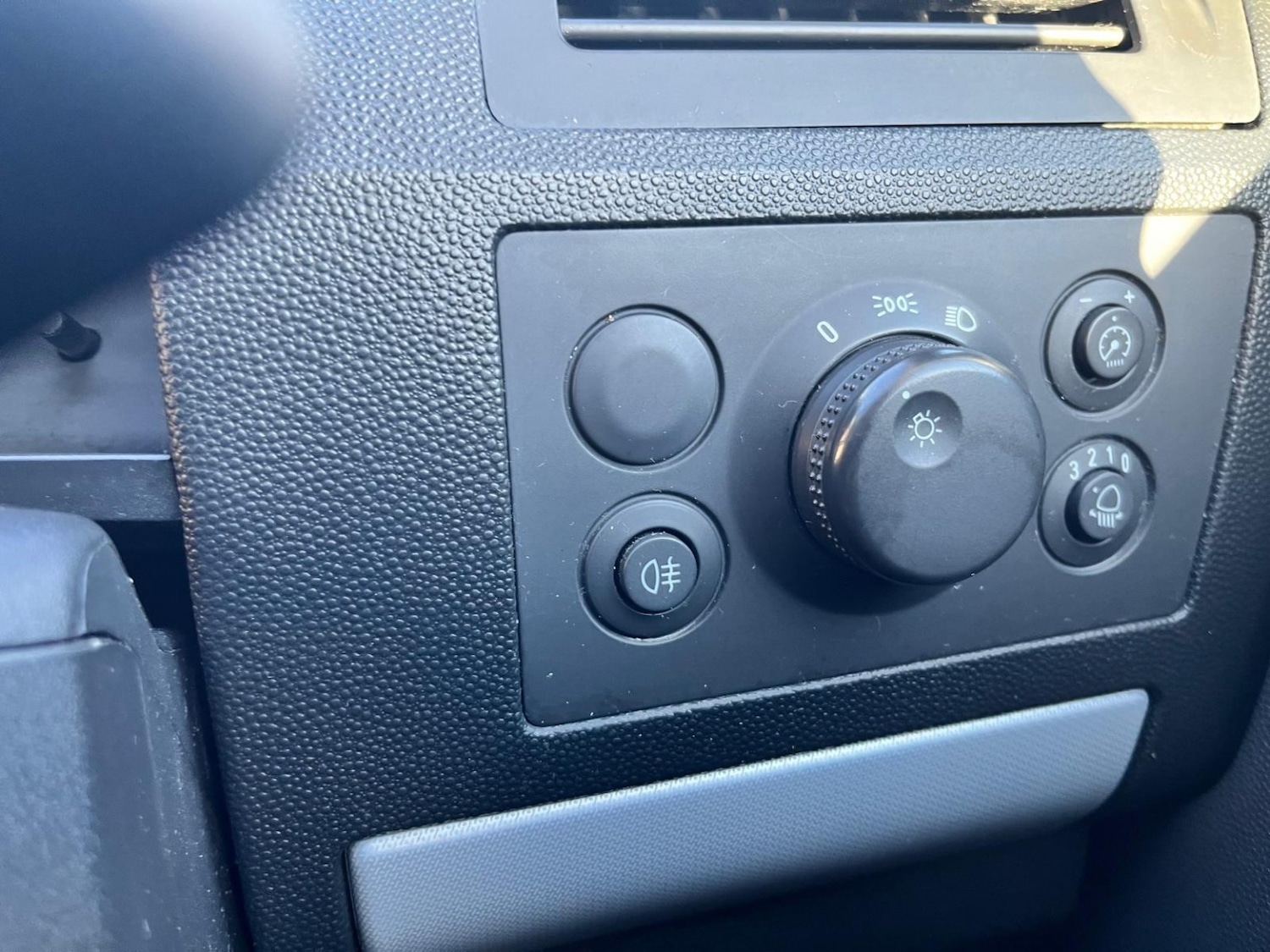 Used Vauxhall Zafira 2006 for sale - 76785137: Photo 29