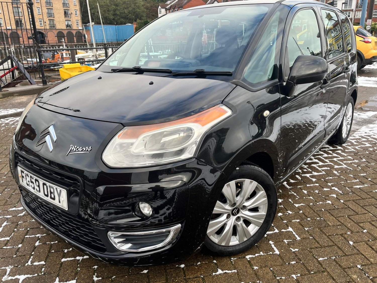 Used Citroen C3 Picasso 2009 for sale - 76643299: Photo 2